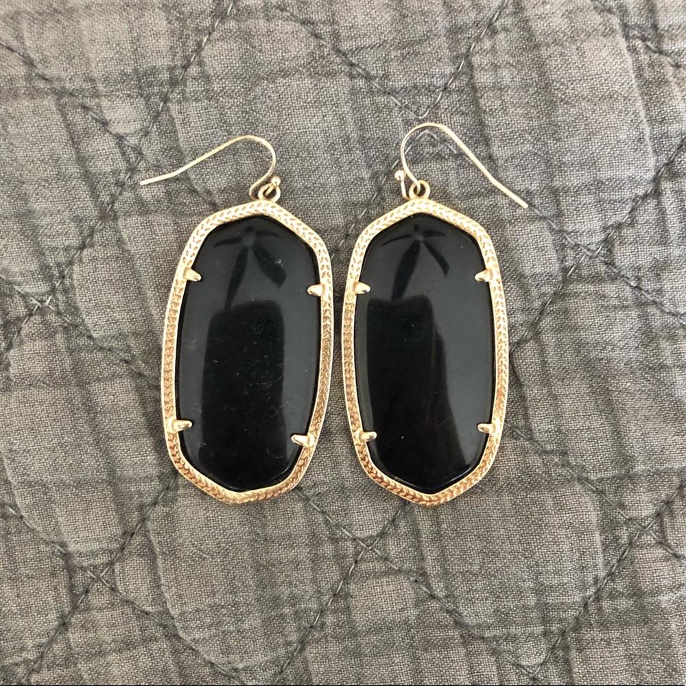 Kendra Scott Danielle Statement Earrings